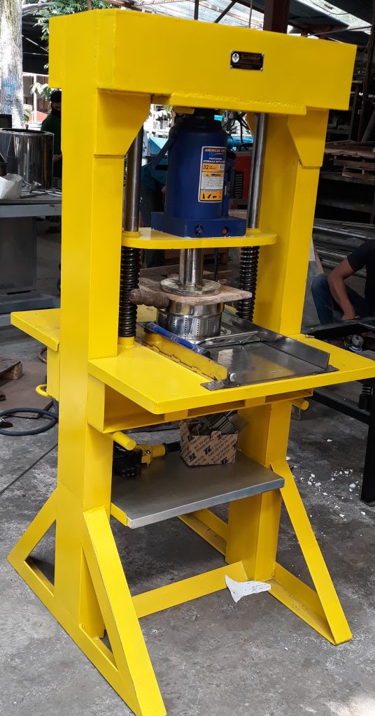 Pengempa lemak kakao tipe manual